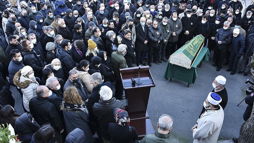 Türk sanat müziği sanatçısı Faruk Tınaz için cenaze töreni düzenlendi