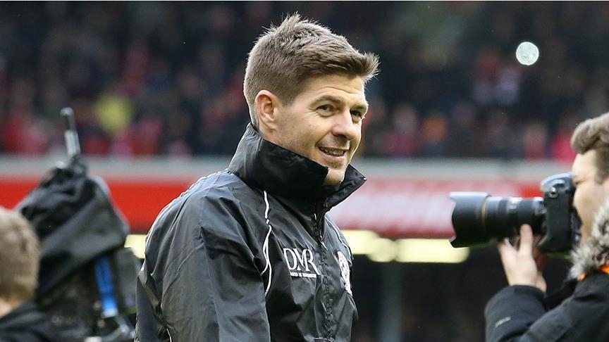 Aston Villa manager Steven Gerrard tests positive for coronavirus