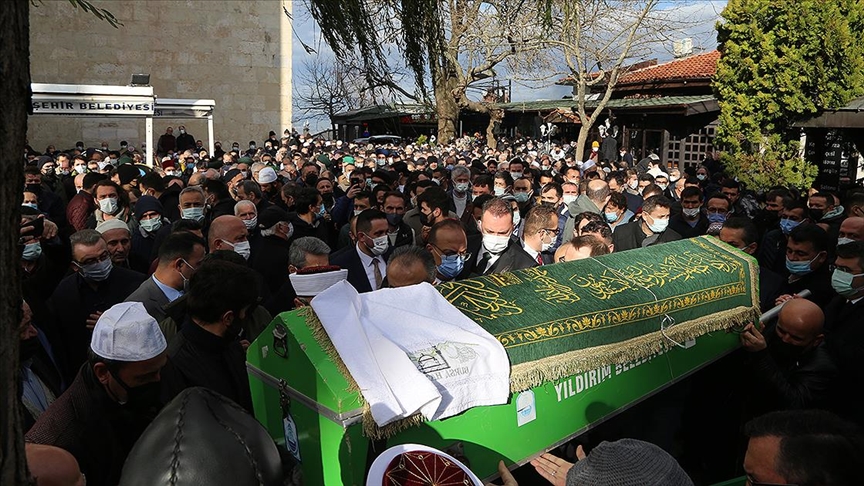 Ezanı makamlarıyla okuyan Bursalı müezzinin cenazesi toprağa verildi