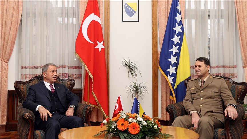 Separatist rhetoric in Bosnia benefits no one: Turkish defense chief
