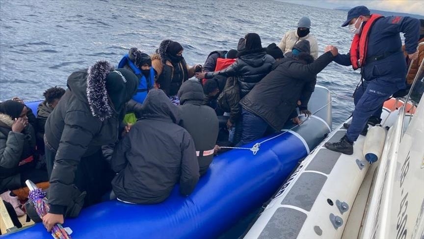 خفر السواحل التركي ينقذ 991 مهاجرا في 13 يوما