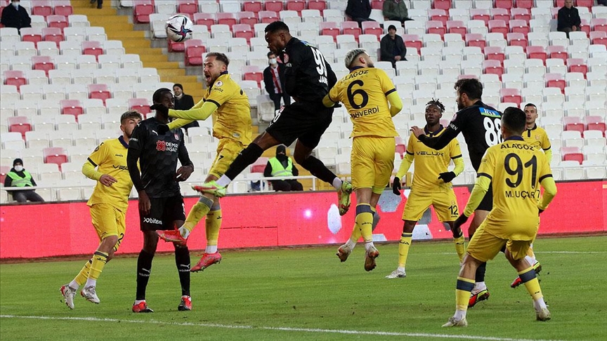 Sivasspor kupada son 16 turuna yükseldi
