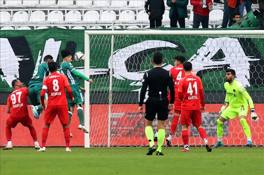 Konyaspor son 16 turuna yükseldi