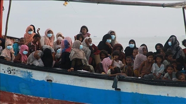 Indonesia tarik kapal pengungsi Rohingya di perairan Aceh