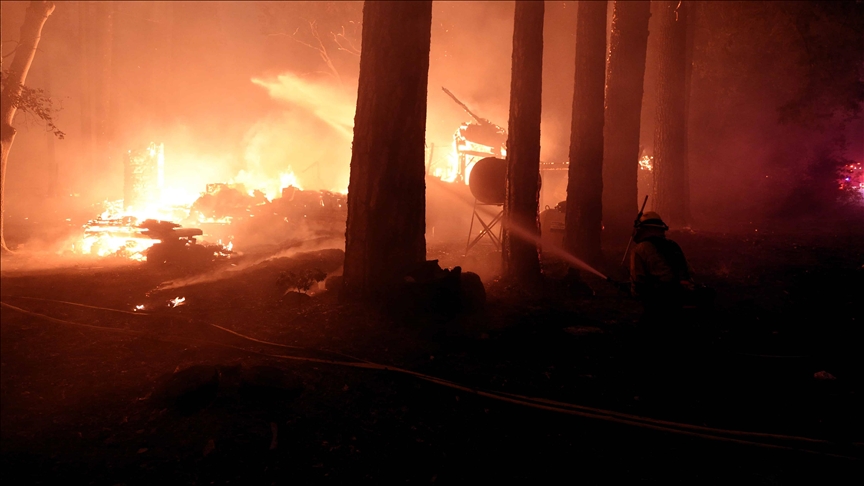 Incendios forestales en el occidente de EEUU reducen a cenizas 600 casas en  Colorado