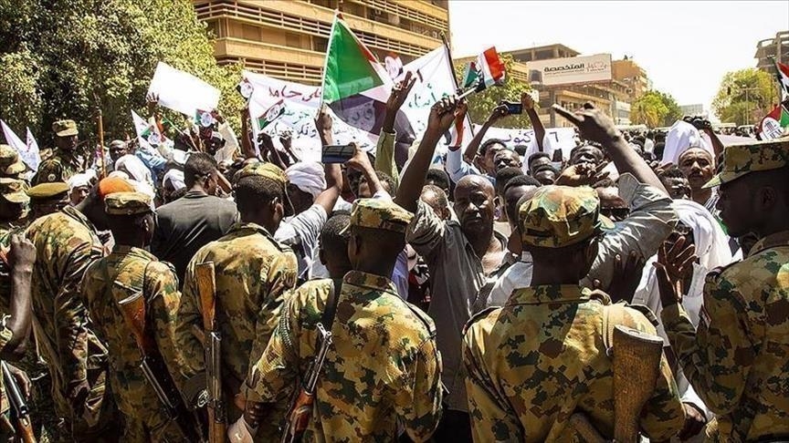 واشنطن تطالب الأمن السوداني بوقف استخدام القوة ضد المحتجين 