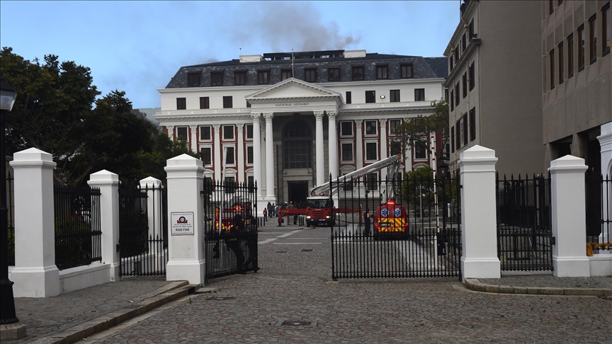 Major fire breaks out at South Africa’s parliamentary building