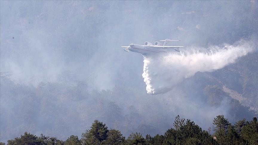 La Turquie veut se doter de 5 avions bombardiers d'eau