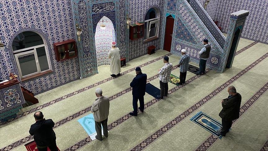 Netherlands foundation condemns sending of Islamophobic letters to mosques