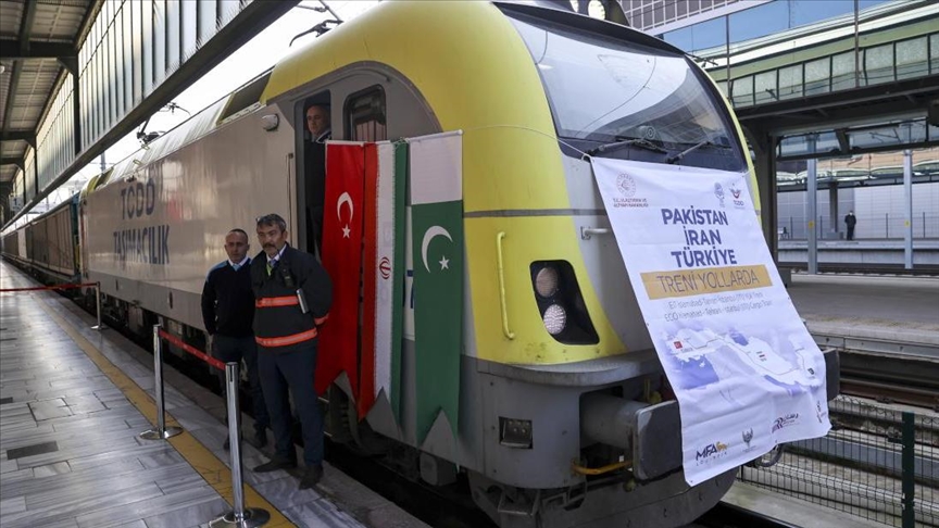 Pakistan-Iran-Turkiye cargo train reaches Ankara, restarting route after 10 years