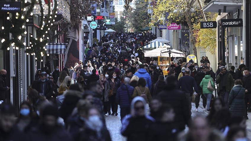 Grecia registró un nuevo número récord de casos diarios por coronavirus