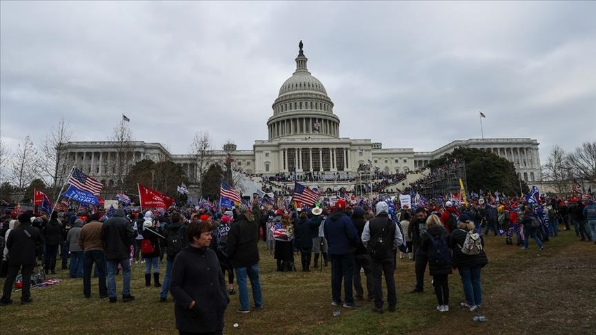 Shumica e pjesëmarrësve në bastisjen e Kongresit të SHBA-së akuzojnë Trump-in
