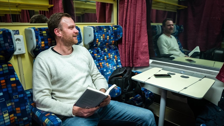 Dutch adventurer on 10-day trip to Dubai Expo to leave lower carbon imprint