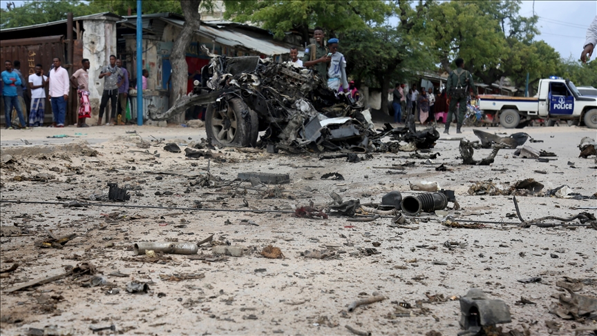 Roadside bomb blast in Somalia kills 2 soldiers, injures 9 others
