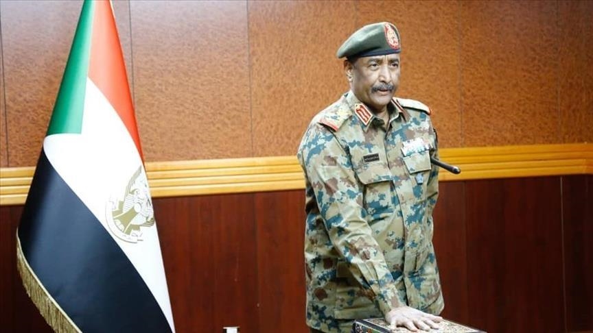 غوتيريش والبرهان يؤكدان ضرورة الإسراع بتشكيل حكومة سودانية مدنية