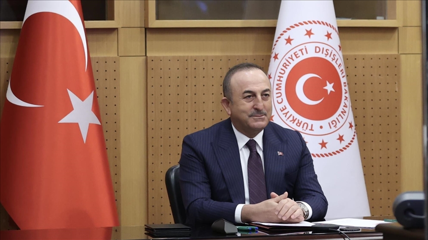 Canciller turco afirma que su país busca llevar su asociación con Japón ‘al siguiente nivel’ 