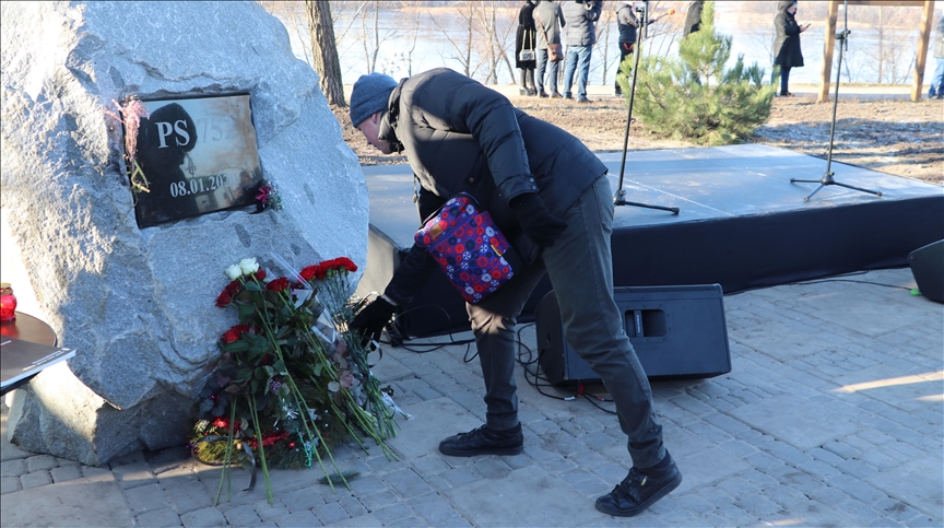 Ukraine commemorates 2020 plane crash victims