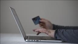 В Турции женщины интересуются онлайн-шоппингом больше мужчин
