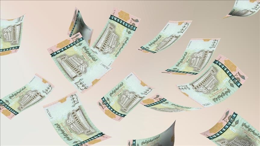 اليمن.. الريال يعاود التدهور أمام العملات الأجنبية