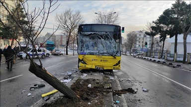 İETT otobüslerinin son dönemdeki kazaları dikkati çekiyor