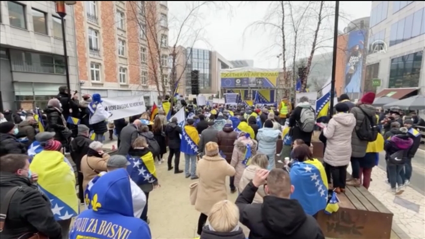 Stotine građana na protestima u Briselu: Zajedno smo Bosna