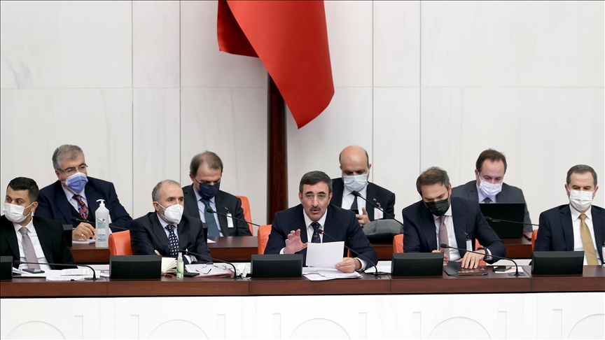 Memur ve emekliye ek zammı da içeren kanun teklifi TBMM Genel Kurulunda