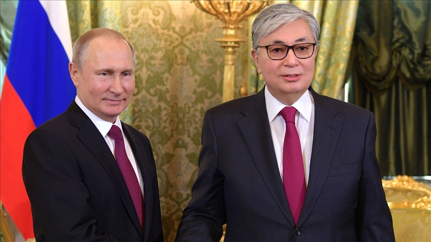 Путин и Токаев обсудили вывод сил ОДКБ из Казахстана
