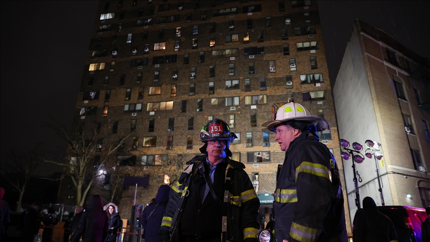 В Нью-Йорке устанавливают личности 17 жертв пожара в жилом здании