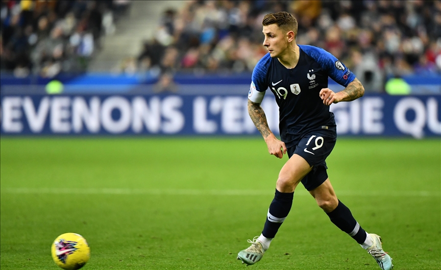 Aston Villa sign French left-back Lucas Digne from Everton