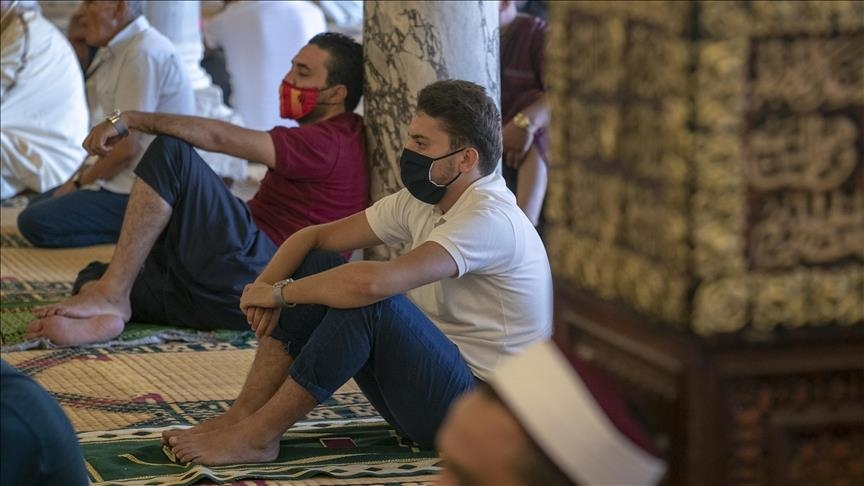 Covid-19/Tunisie: le ministère des Affaires religieuses suspend la prière du vendredi les 14 et 21 janvier
