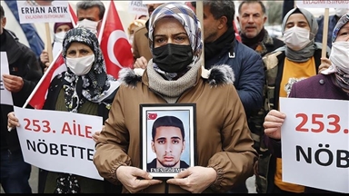 Another family joins anti-PKK protest in southeastern Turkiye