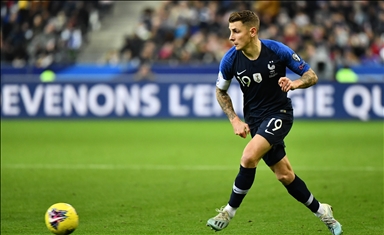 Aston Villa sign French left-back Lucas Digne from Everton