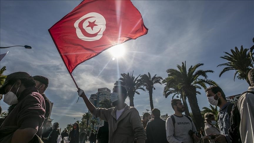 Tunisie : "Citoyens contre le coup d'État" annoncent l’arrestation de manifestants par les forces de l’ordre à Tunis 