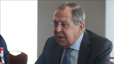 Lavrov, ABD ve NATO'dan güvenlikle ilgili tekliflere "yazılı" yanıt beklediklerini söyledi