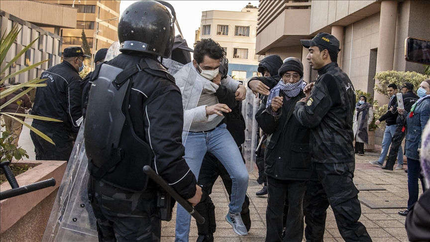 نقابة تونسية تدين "الاعتداء" على الصحفيين خلال المظاهرات