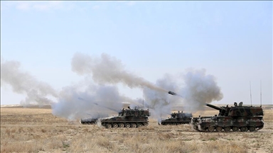 Турецкая армия задействовала БПЛА и САУ против террористов в Сирии