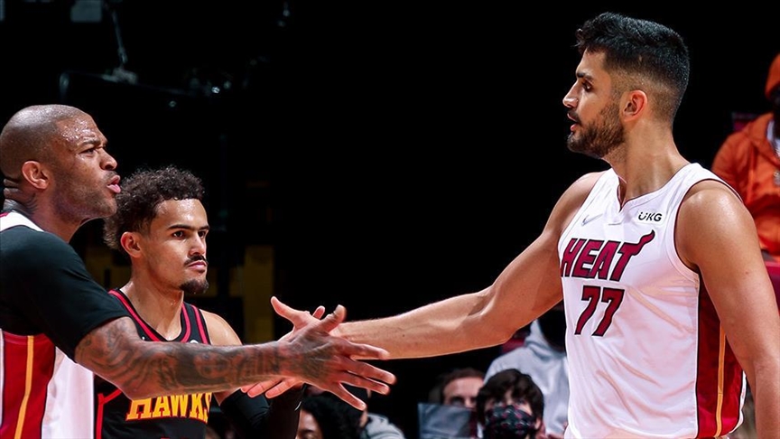 NBA'de Miami Heatli Ömer Faruk Yurtseven seriye devam ediyor