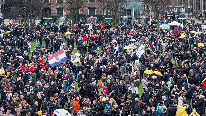 Holandija: Hiljade ljudi na protestima protiv ograničenja zbog koronavirusa