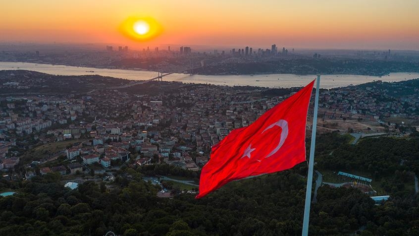 El Director de Comunicaciones turco detalla en su libro más reciente el papel global del país y el nuevo orden mundial