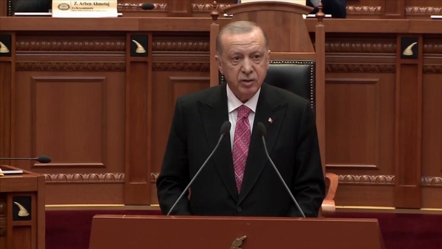 Cumhurbaşkanı Erdoğan: Her zaman imkanlarımızla Arnavutluk'un yanında olacağız