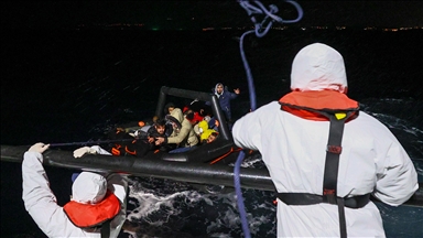 45 irregular migrants rescued off coast of western Turkiye