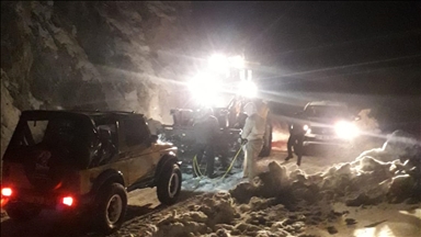 Alanya'da kar nedeniyle yayla yolunda mahsur kalan 41 kişi kurtarıldı