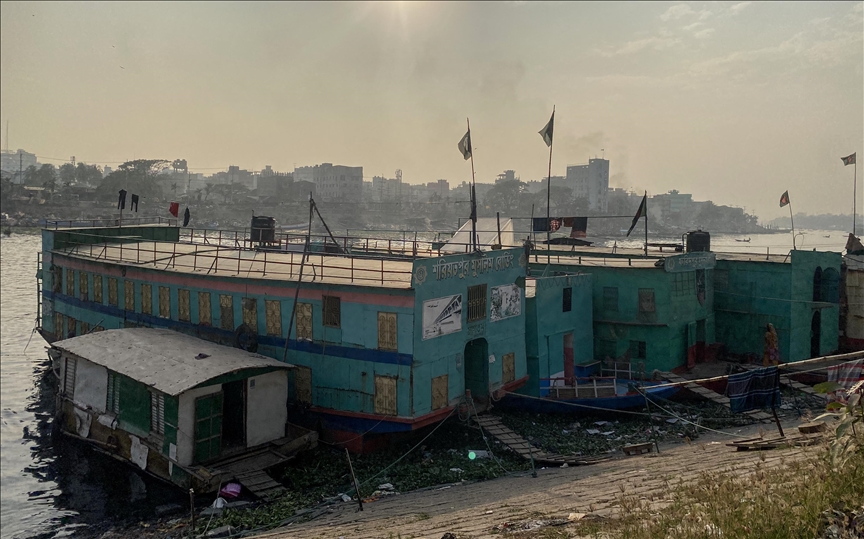 Houseboat hotels becoming extinct in Bangladesh