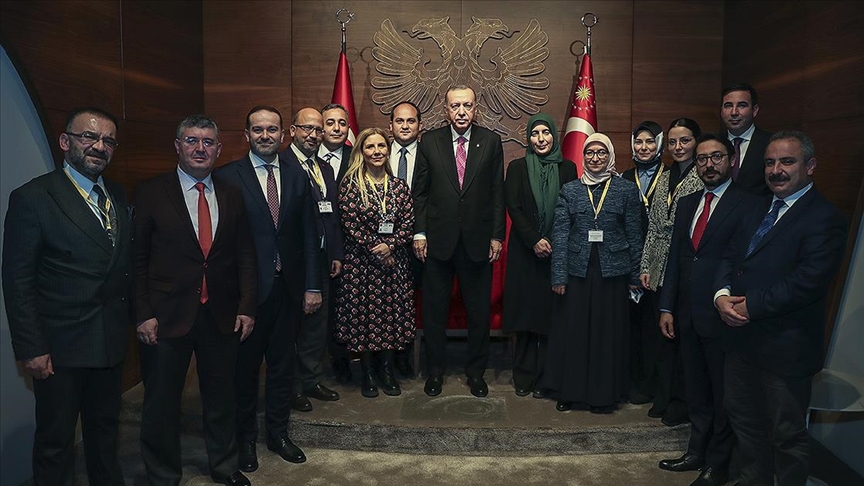 Döviz kurlarındaki oynaklığın azalmasından ve istikrarın devamından memnunuz