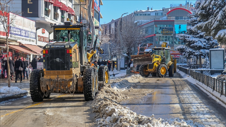 Doğu Anadolu’daki 4 il için buzlanma, don ve çığ uyarısı Doğu Anadolu’daki 4 il için buzlanma, don ve çığ uyarısı