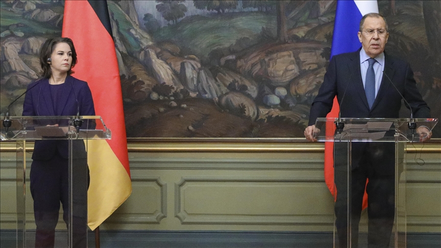 Lavrov i Baerbock razgovarali o situaciji na ruskoj-ukrajinskoj granici
