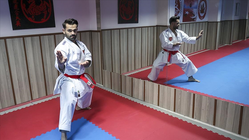 Milli karateci Emre Vefa Göktaşın asıl hedefi gönülleri kazanmak