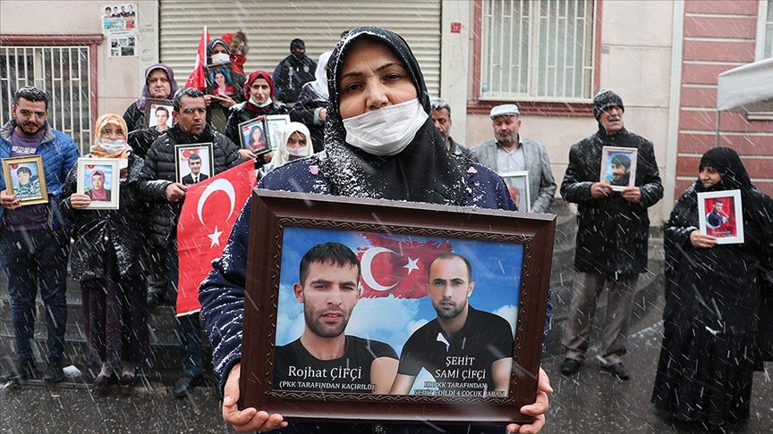 Diyarbakır annelerinden Çifçi: Yaz, kış, soğuk, pandemi demeden mücadelemize devam ediyoruz