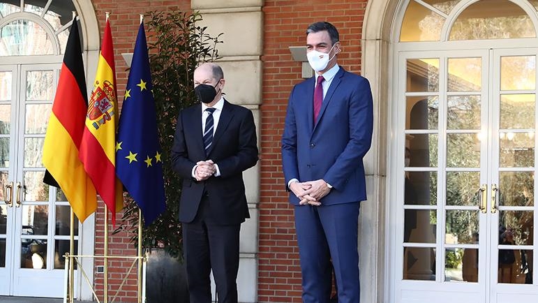 Canciller alemán y presidente del Gobierno español advierten a Rusia sobre las consecuencias de una agresión a Ucrania