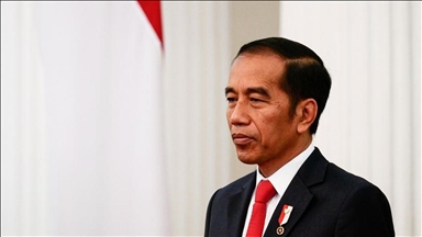Jokowi: Kurangi mobilitas dan WFH cegah merebaknya omicron